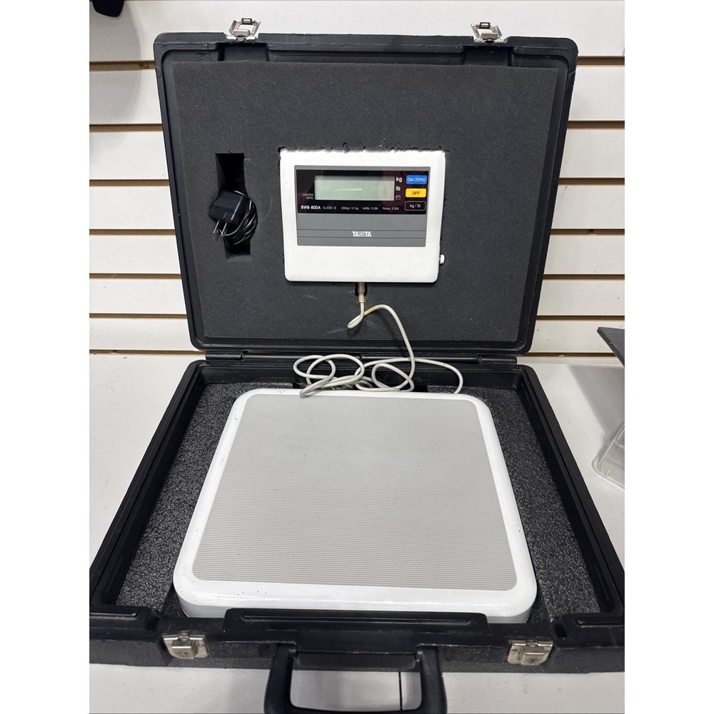 Tanita BWB-800A Digital Medical Scale w/Carry Case Up To 440 lbs Tested Working